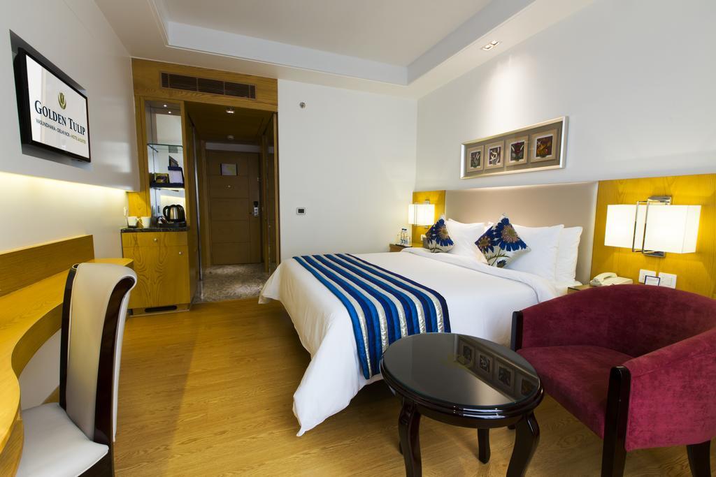 Ramada By Wyndham Ghaziabad Vasundhara Hotel Room photo
